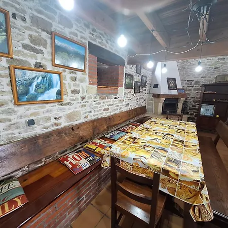 Landsted La Casa Del Acebal Solorzano