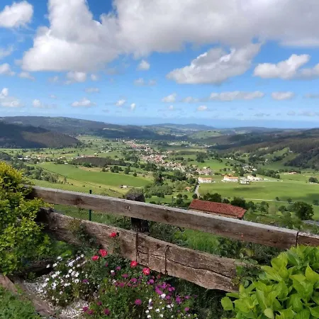 La Casa Del Acebal Solorzano